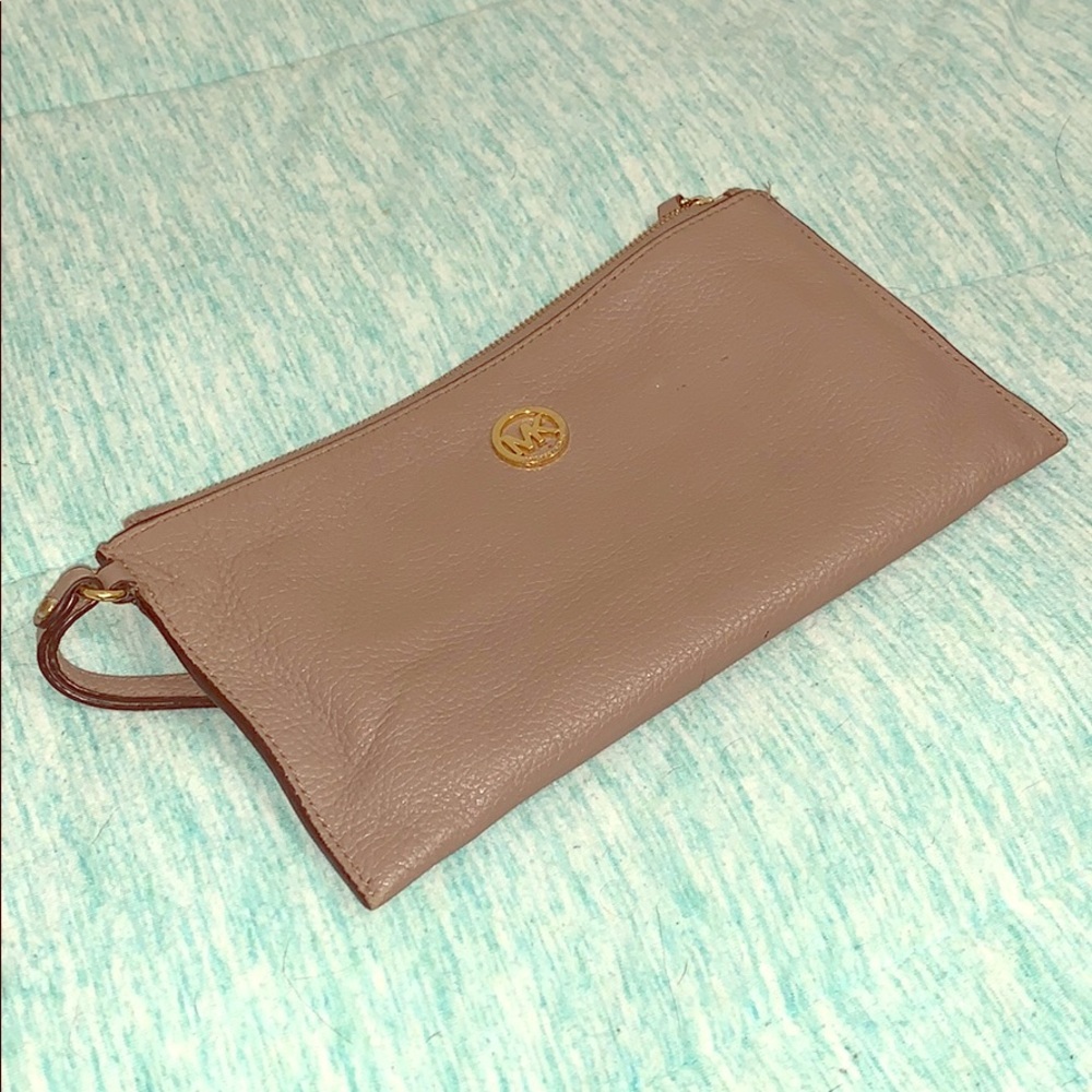 Michael Kors Wristlet
